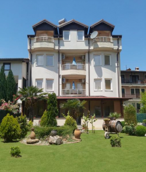 Celus Apartments Ohrid